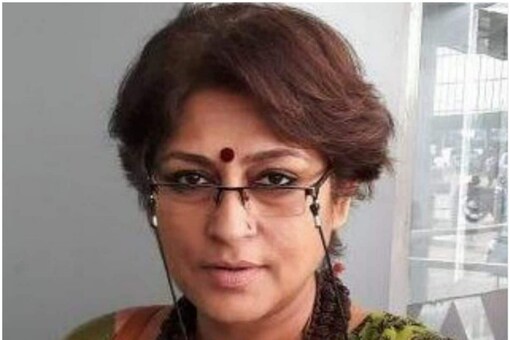 BJP's Roopa Ganguly Meets TMC Leader Kunal Ghosh, Fuels Speculation in Bengal Political Circles BJP's Roopa Ganguly Meets TMC Leader Kunal Ghosh, Fuels Speculation in Bengal Political Circles