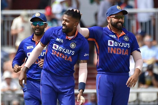 IND vs ENG 3rd ODI: Hardik Pandya Claims Four-Fer as India Restrict England to 259 in Manchester