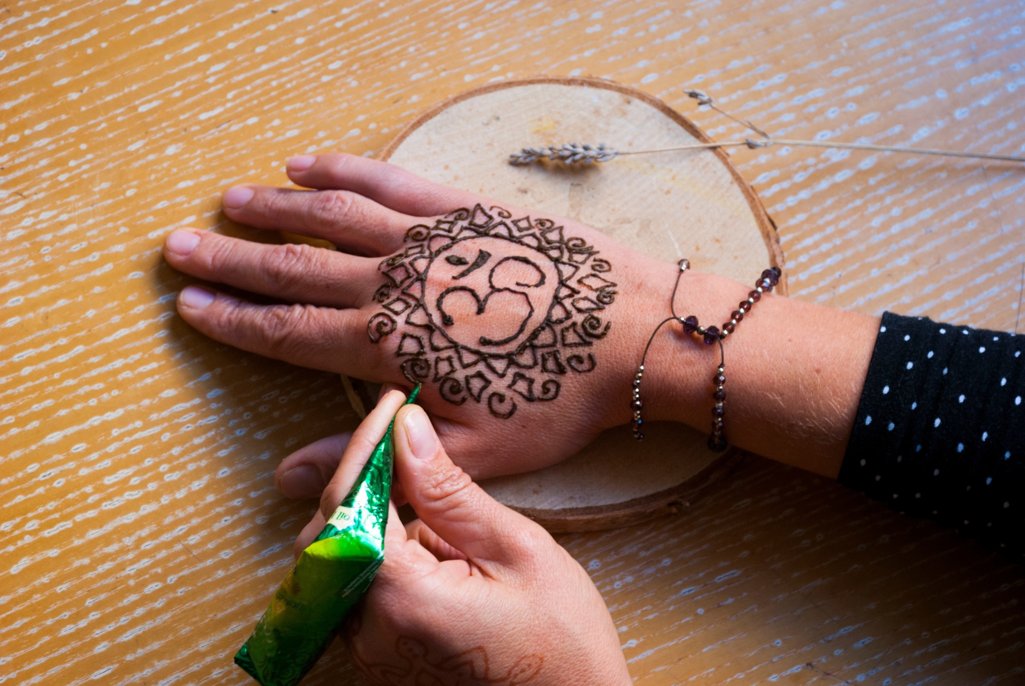 Teej 2020 Mehndi Designs: 5 Hariyali Teej-special henna patterns to try -  Hindustan Times