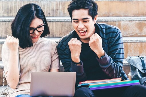 ICAI Final Results 2022 Declared, Mumbai's Anil Shah Secures Top Rank With 80.25%