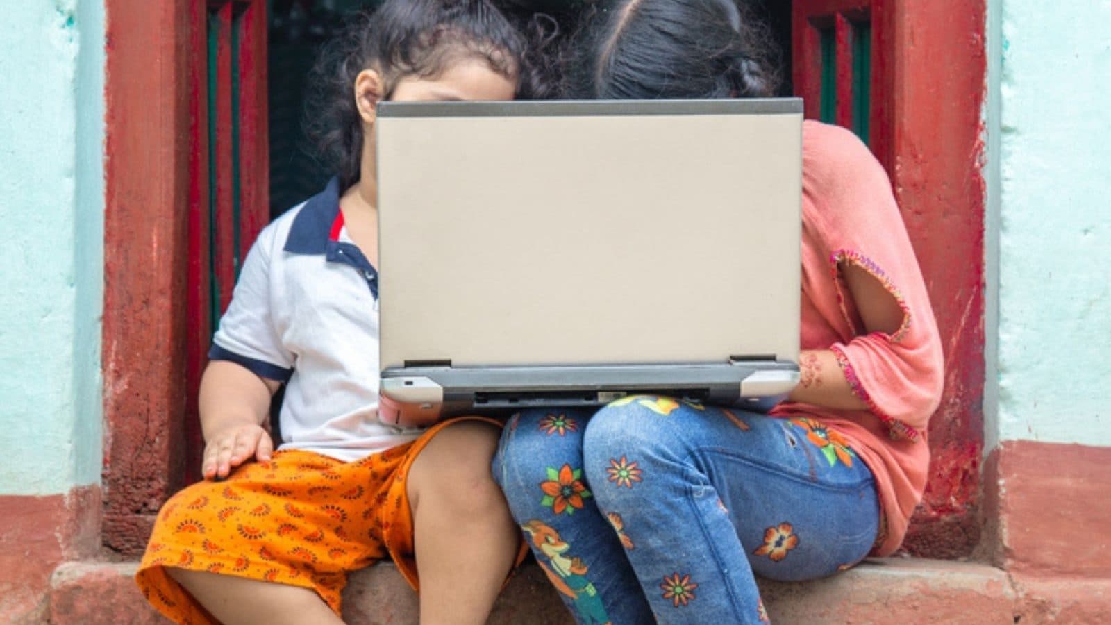 Fact Check! No, Govt is Not Giving Free Laptops, Beware of Viral But ...