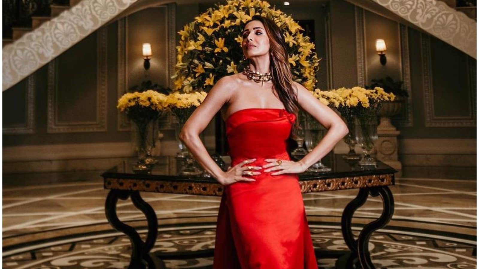 1600px x 900px - Malaika Arora Slays Like a Queen in a Flowing Red Gown, Fans Find Her  'Looking Very Very Hot' - News18