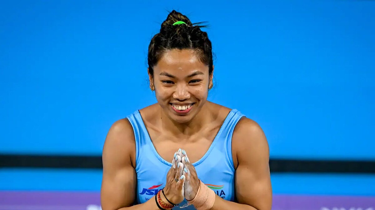 Mirabai Chanu Bags Silver at World Championship Despite Wrist Injury