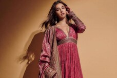 Pooja Hegde Looks Ravishing In Pink Floor-length Ethnic Dress, Check Out The Diva's Drop-dead Gorgeous Pictures