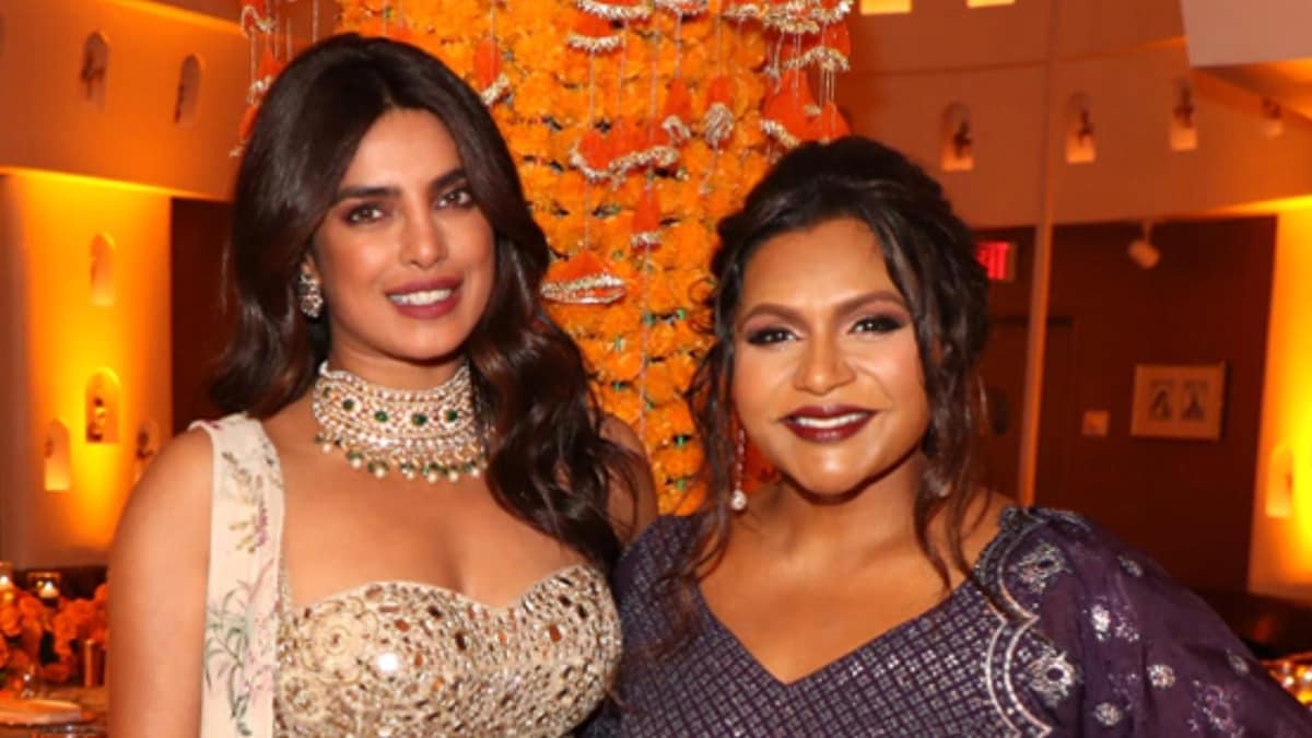 Mindy Kaling Enjoys Dosa, Kofta Korma, Chaat at Priyanka Chopra’s New York Restaurant, Shares Pic