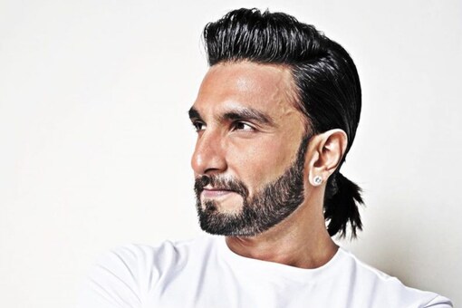 When Shah Rukh Khan's Call Made Ranveer Singh's Day: 'I Was Running Around the Office' When Shah Rukh Khan's Call Made Ranveer Singh's Day: 'I Was Running Around the Office'