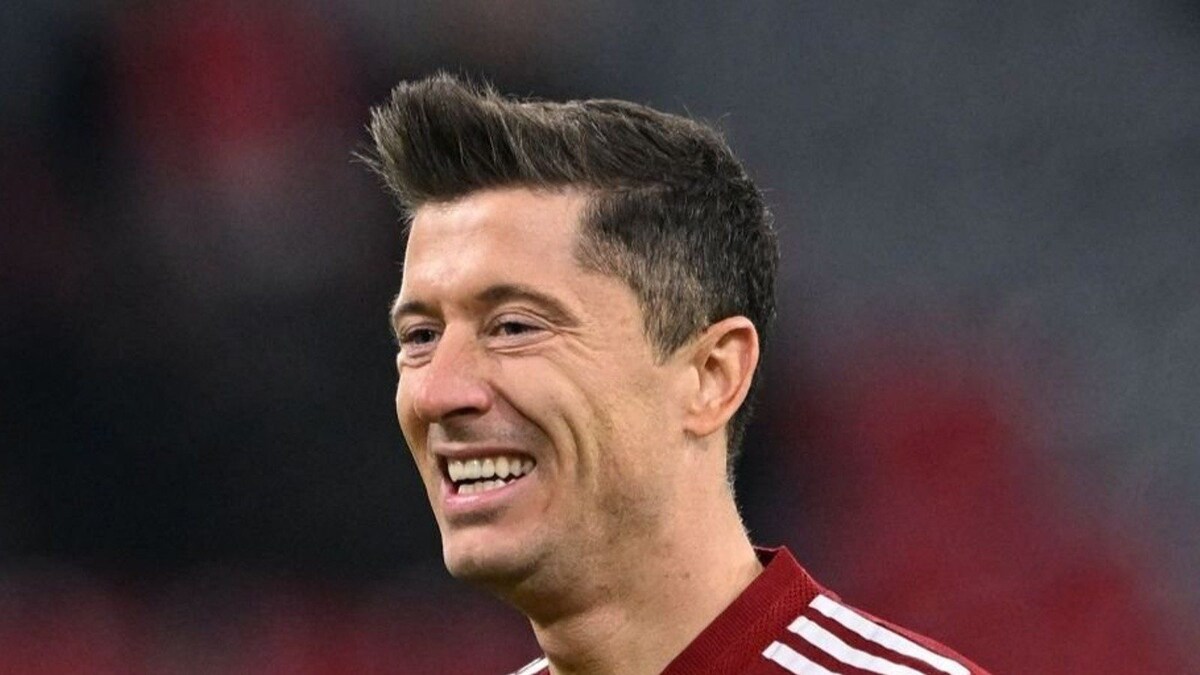 Bundesliga: Obscure Poker Game Around Robert Lewandowski Continues