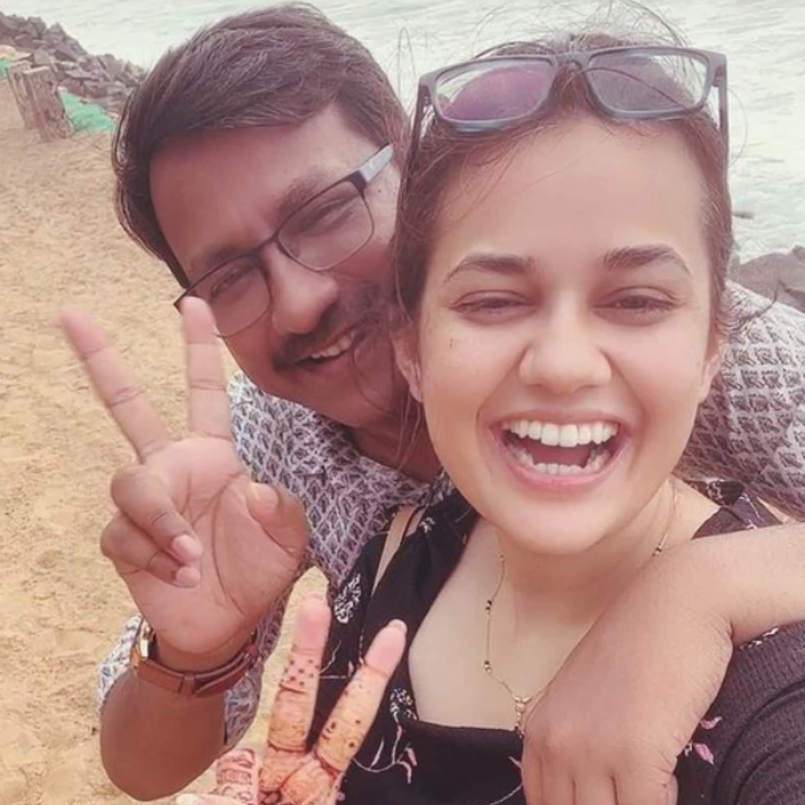 IAS Officer Tina Dabi Shares Pics From Exotic Beach Vacation With Husband Pradeep Gawande picture