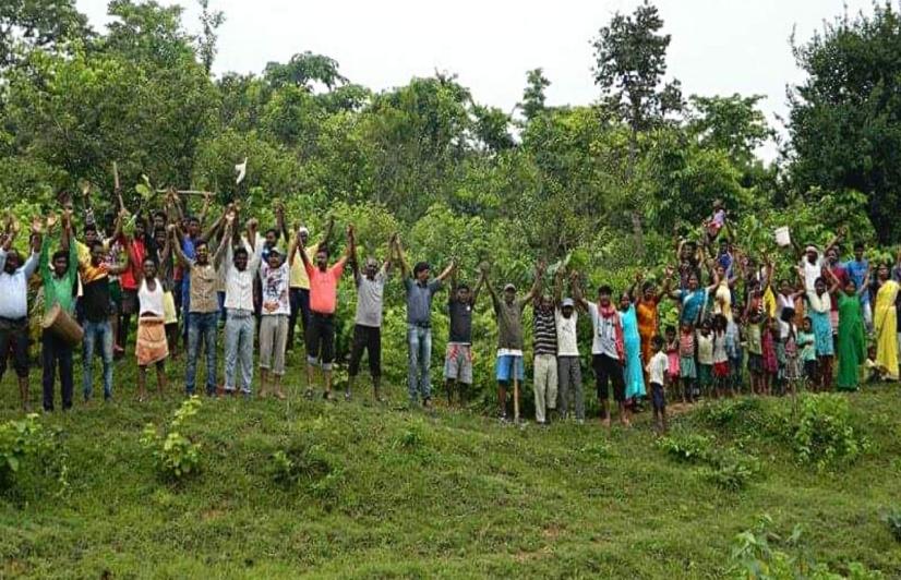 Tribal activist Yogo Purti and fellow environmentalists have saved the Satanpur and Bandhgora hills from the verge of destruction. (Image: Rahul Singh)