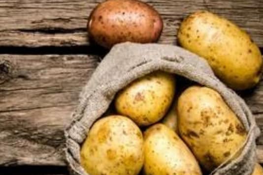 Potatoes have a rich nutritional profile, as both white and sweet potatoes can aid in weight loss. (Source: Shutterstock)

