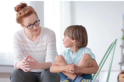 It’s important for parents to understand their children’s emotions and talk to them and as parents never underestimate your instincts. (Representative Image: Shutterstock)