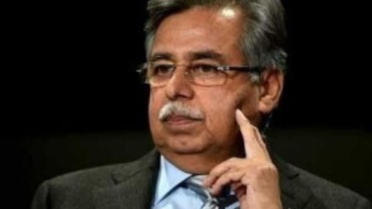 Hero-ic Battle: Pawan Munjal-led Hero MotoCorp Allowed to Market EVs Under the Trademark