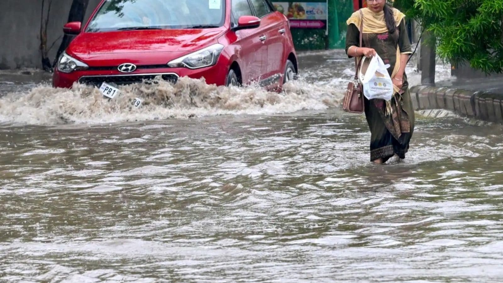 Weather Updates: Orange Alert For Mumbai, Thane, Palghar Amid Heavy ...