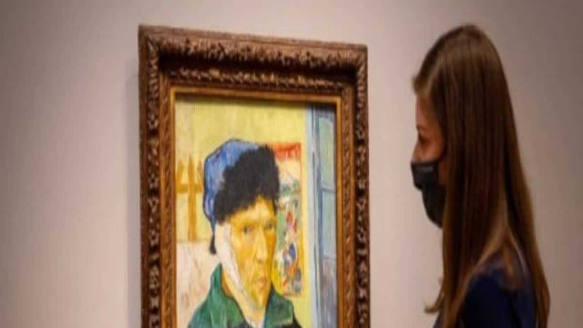 UK Gallery Unearths Hidden Van Gogh Self-Portrait