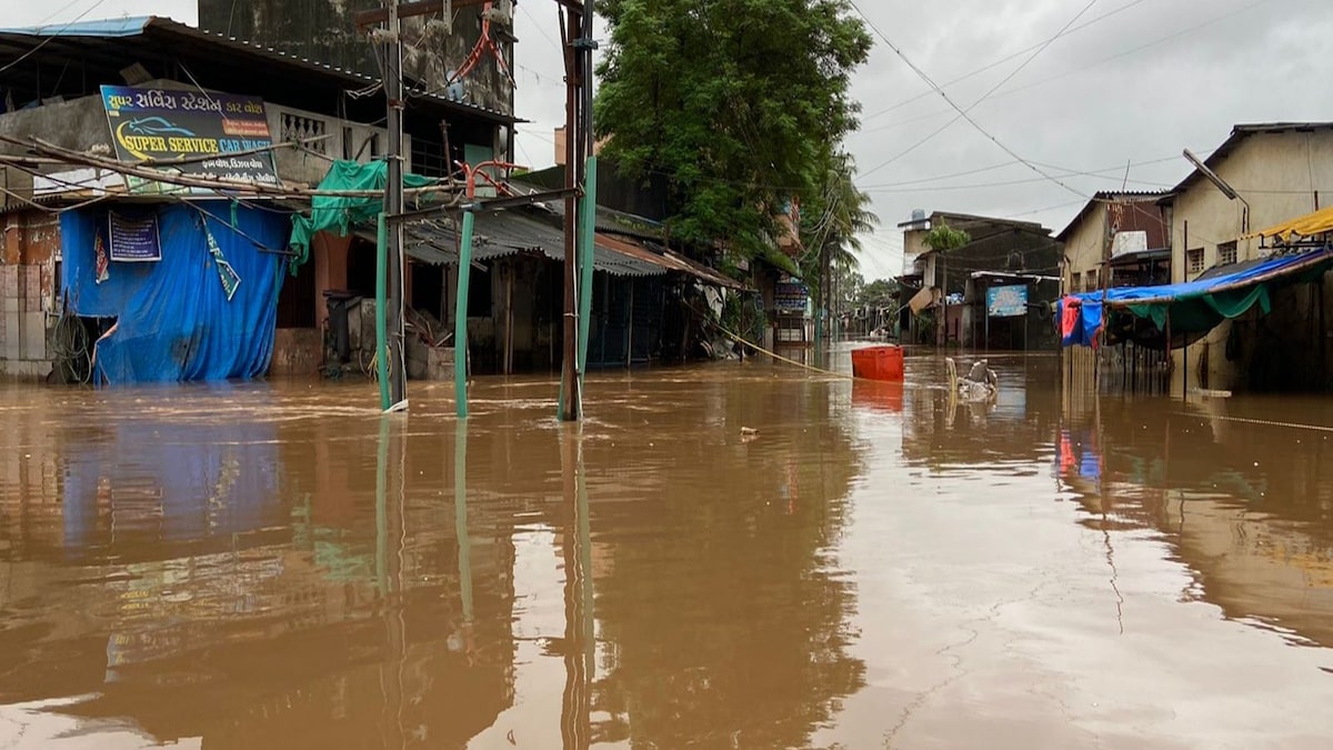 Monsoon Fury: 17 Killed in Floods, Landslides in 24 Hours; Thousands ...