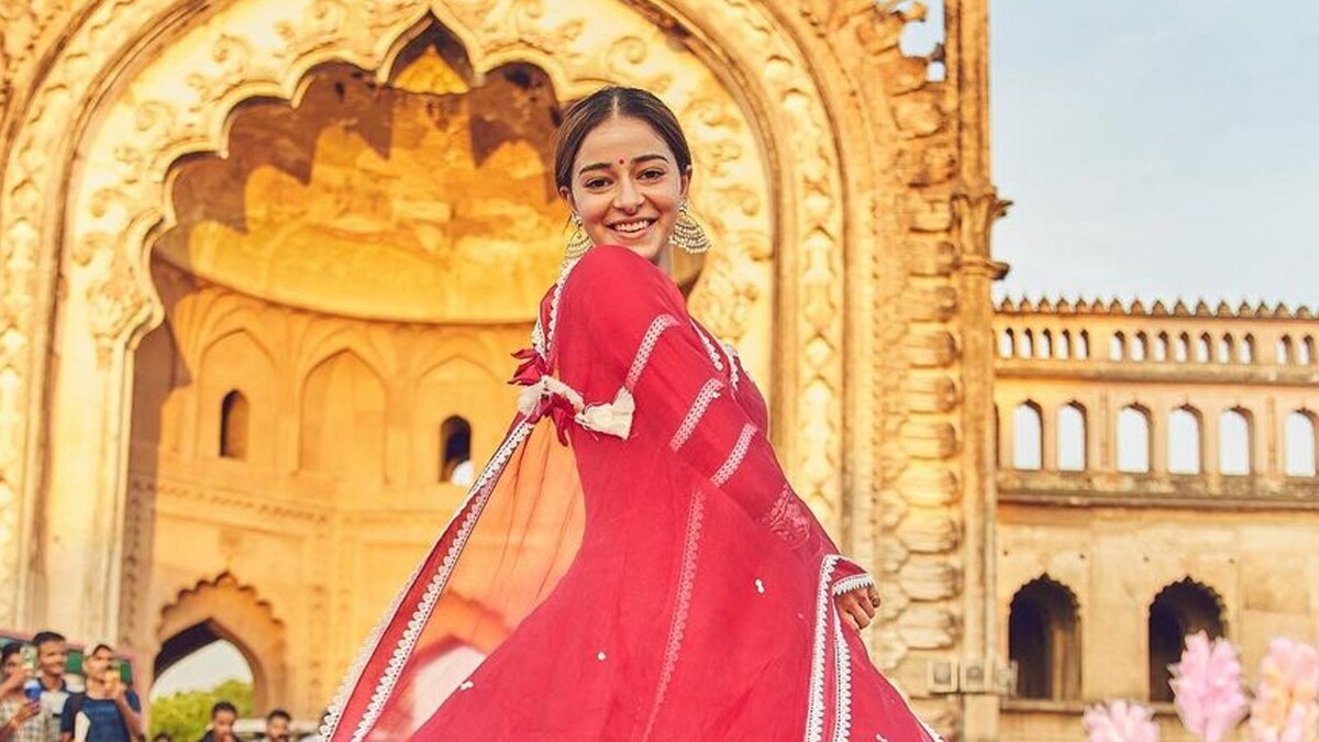 Ananya Panday Looks Absolutely Exquisite in a Devnaagri Anarkali Outfit