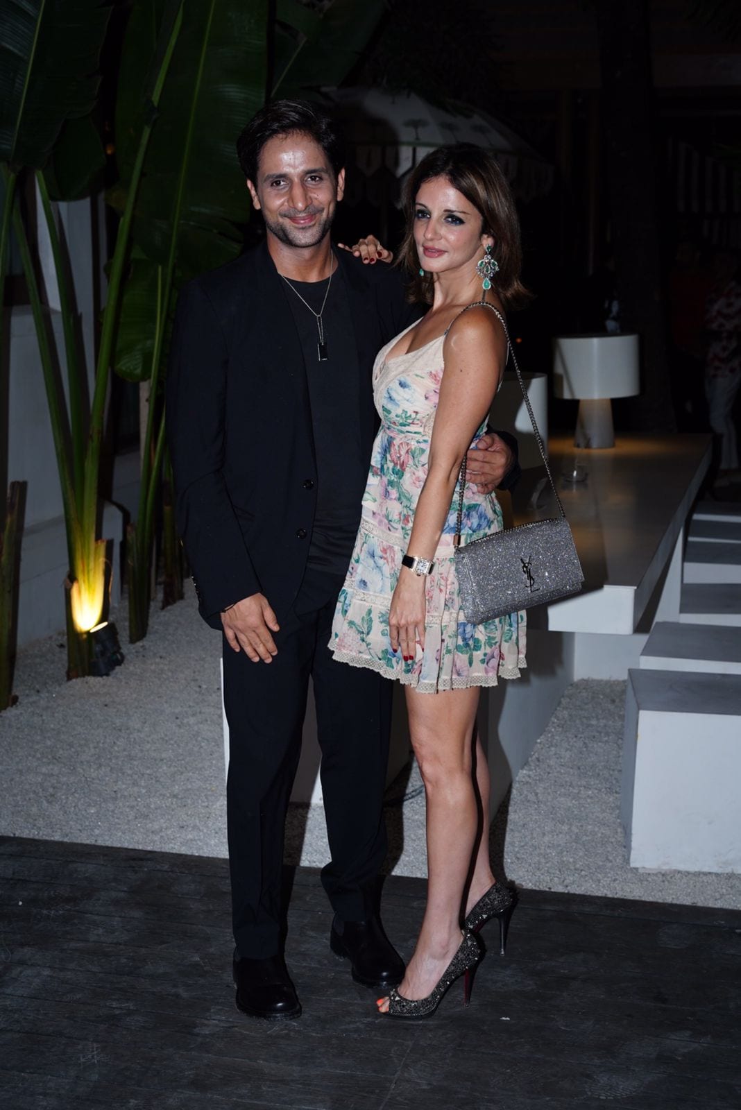 Sussanne Khan and Arslan Goni attend Arjun Kanungo's wedding reception in Mumbai. (Photo: Viral Bhayani) 