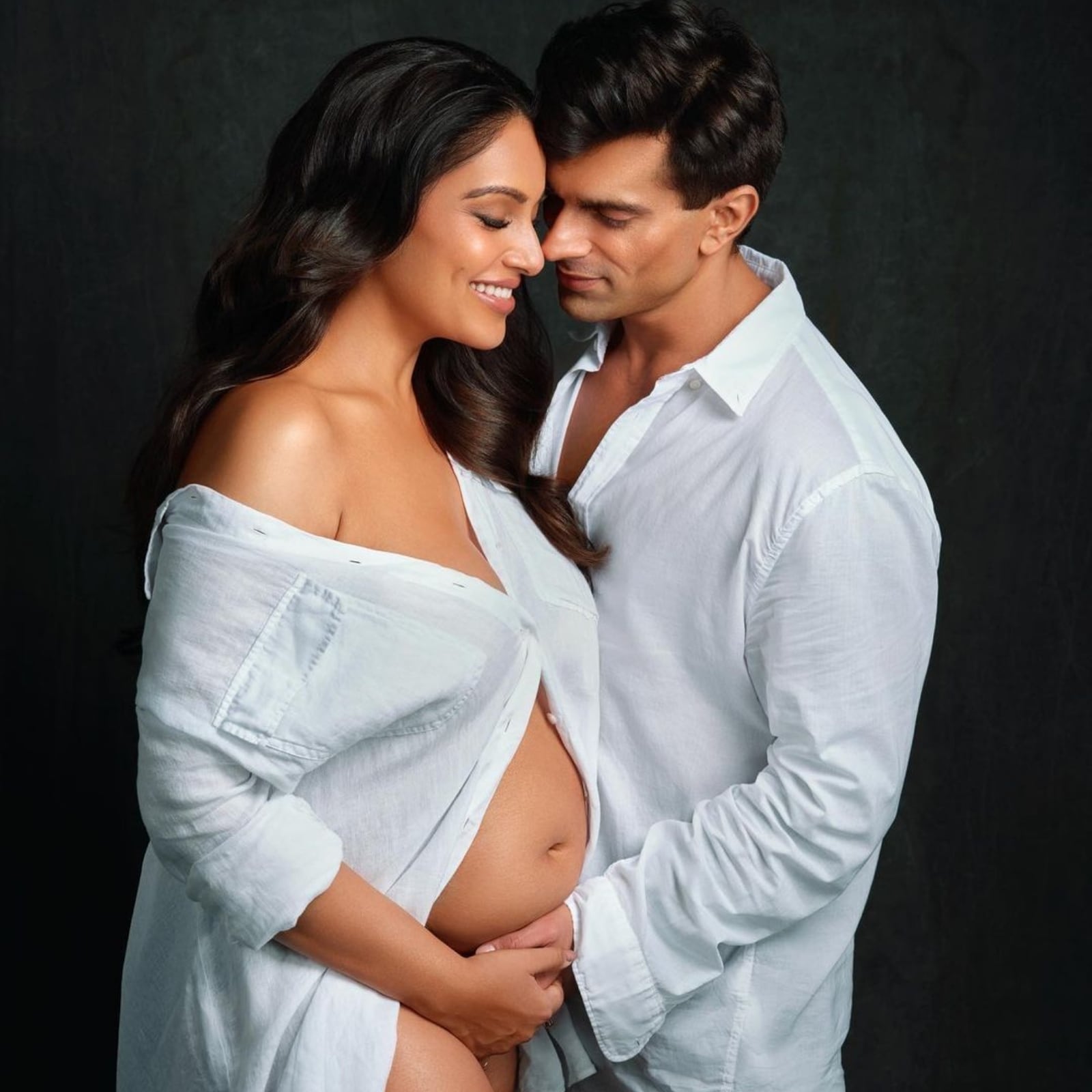 1600px x 1600px - Bipasha Basu Announces Pregnancy; Hubby Karan Singh Grover Kisses Her Baby  Bump in Bold Pics - News18