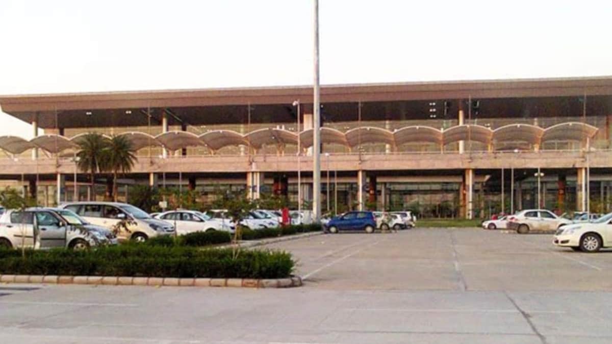 Chandigarh Airport to be Renamed as Shaheed-e-Azam Bhagat Singh Airport ...