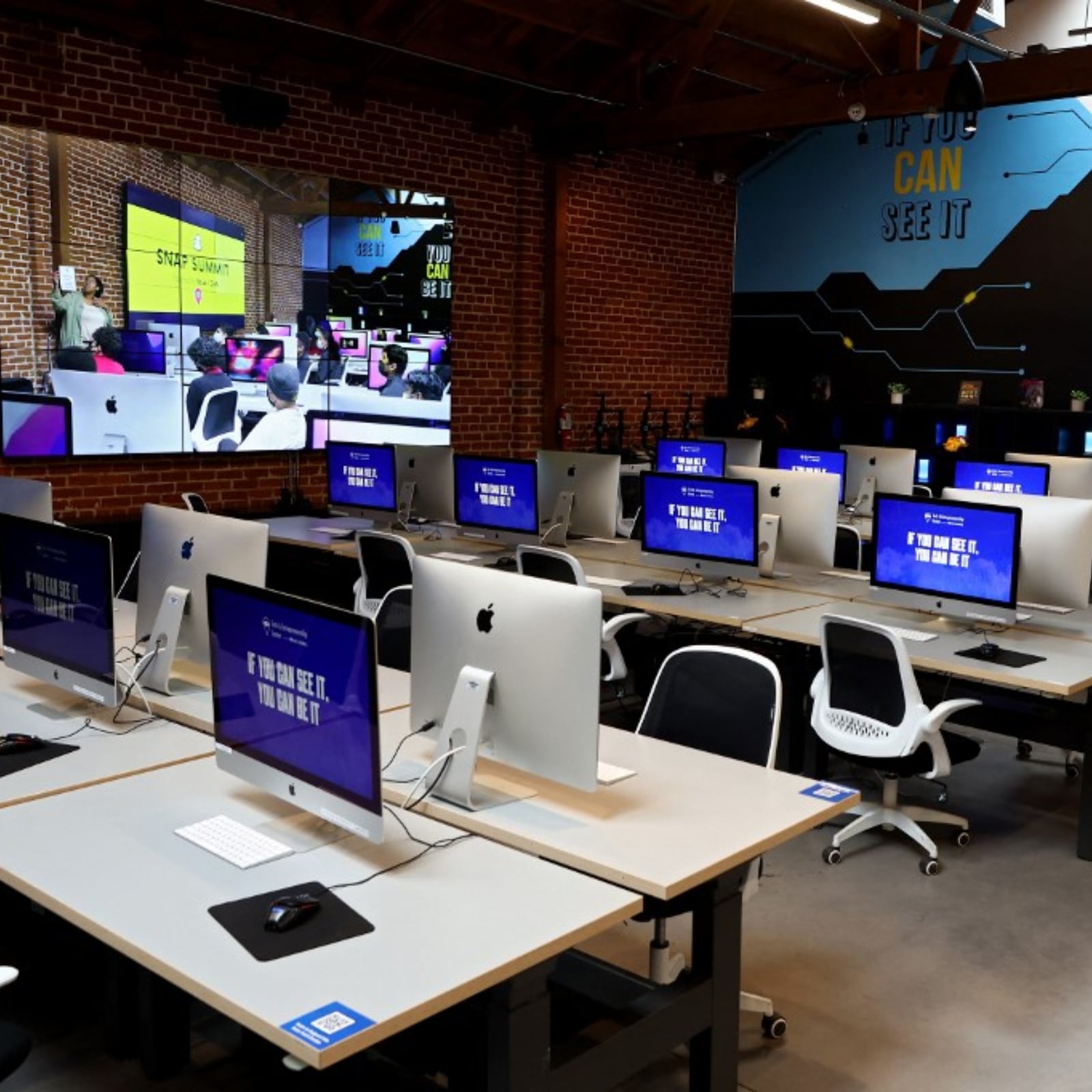 Hero Vired, NODWIN Gaming to Launch a Certificate Program in Gaming and  Esports