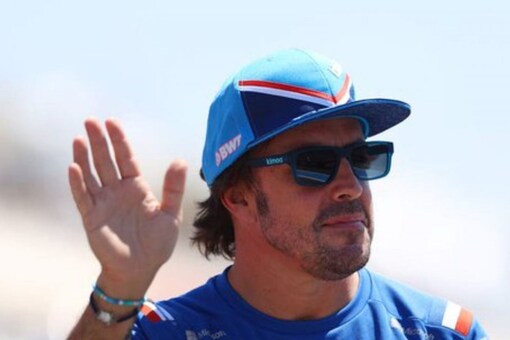 Fernando Alonso to Replace Sebastian Vettel at Aston Martin in 2023