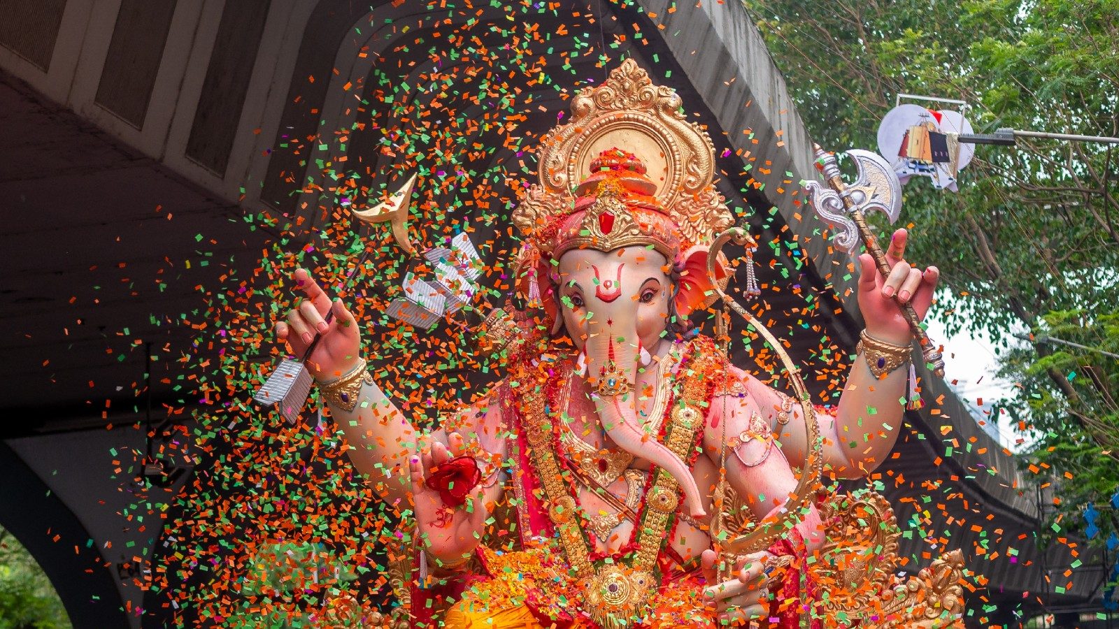 गणेश जी की मूर्तियाँ बनने पर होगी कार्रवाई : उड़ीसा उच्च न्यायालय गणेश जी की मूर्तियाँ बनने पर होगी कार्रवाई : उड़ीसा उच्च न्यायालय