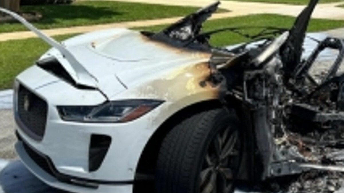 Jaguar I-Pace Electric Car Reduced to Ashes After Battery Fire in US