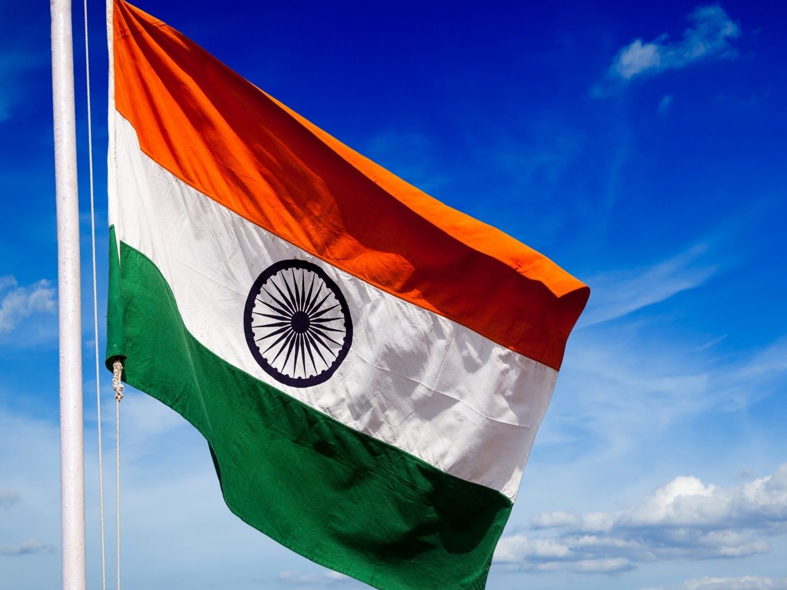 Salaam Tiranga: What is the Difference Between 26 January and 15 August Flag  Hoisting? Know Here