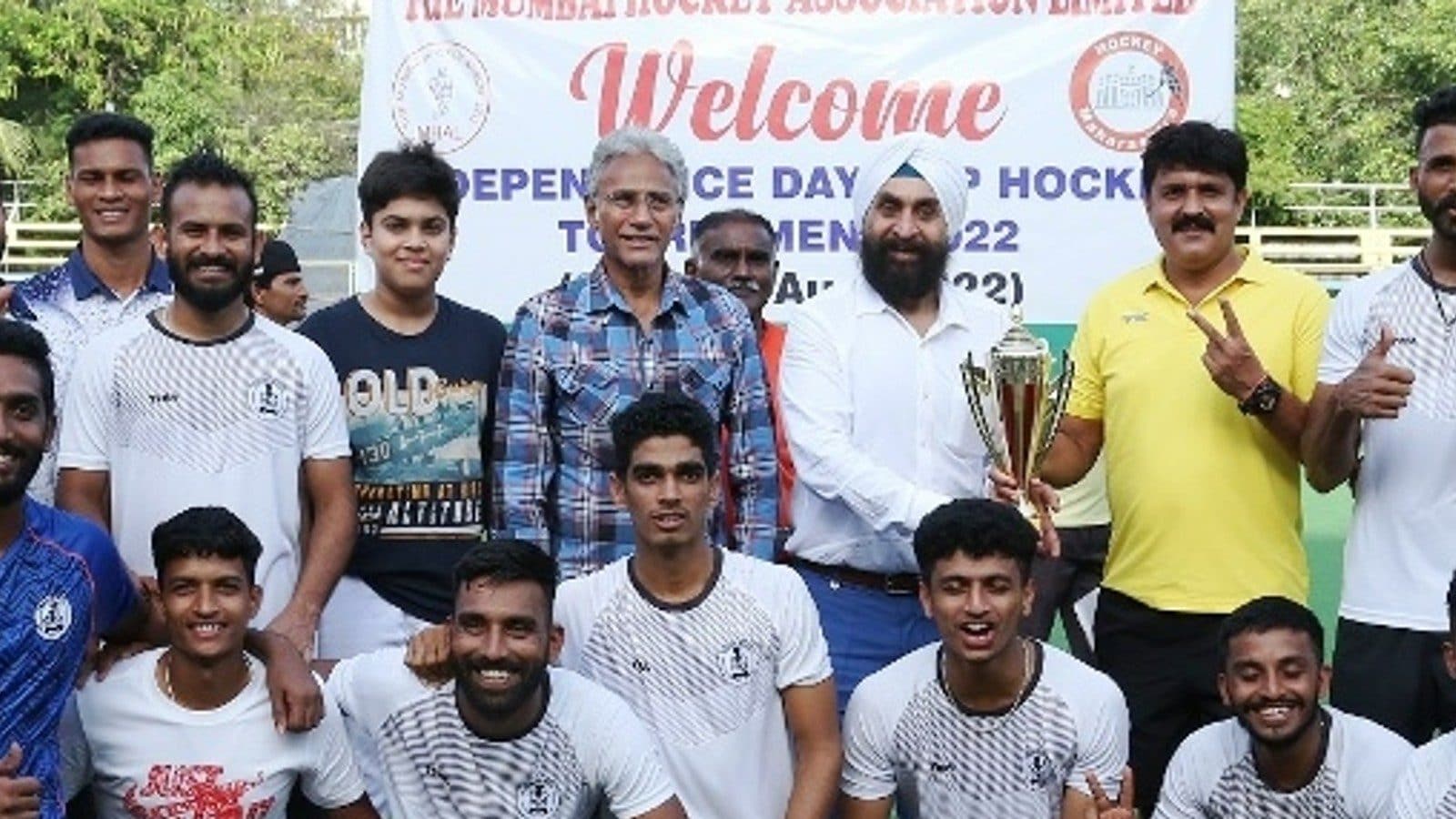 इंडिपेंडेंस कप हॉकी टूर्नामेंट: भारतीय नौसेना ने सीटीसी को 8-2 से हराकर खिताब जीता
