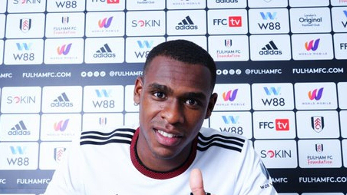 Transfer News Fulham Sign Issa Diop From West Ham News18