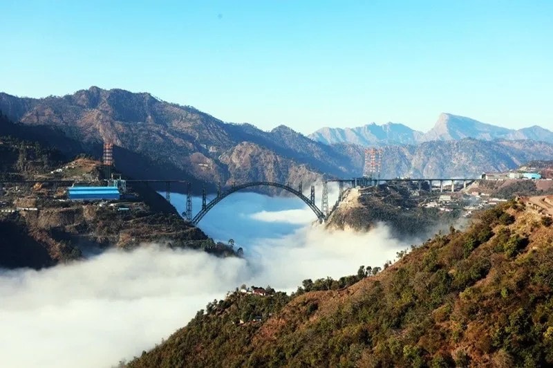 Breathtaking Photos of Jammu and Kashmir’s Chenab Bridge, World's ...