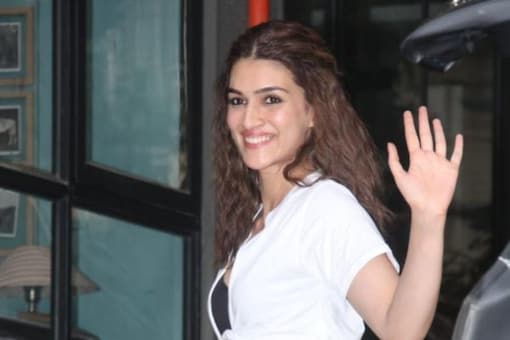 Kriti Sanon opened up about dealing with film's failures. 