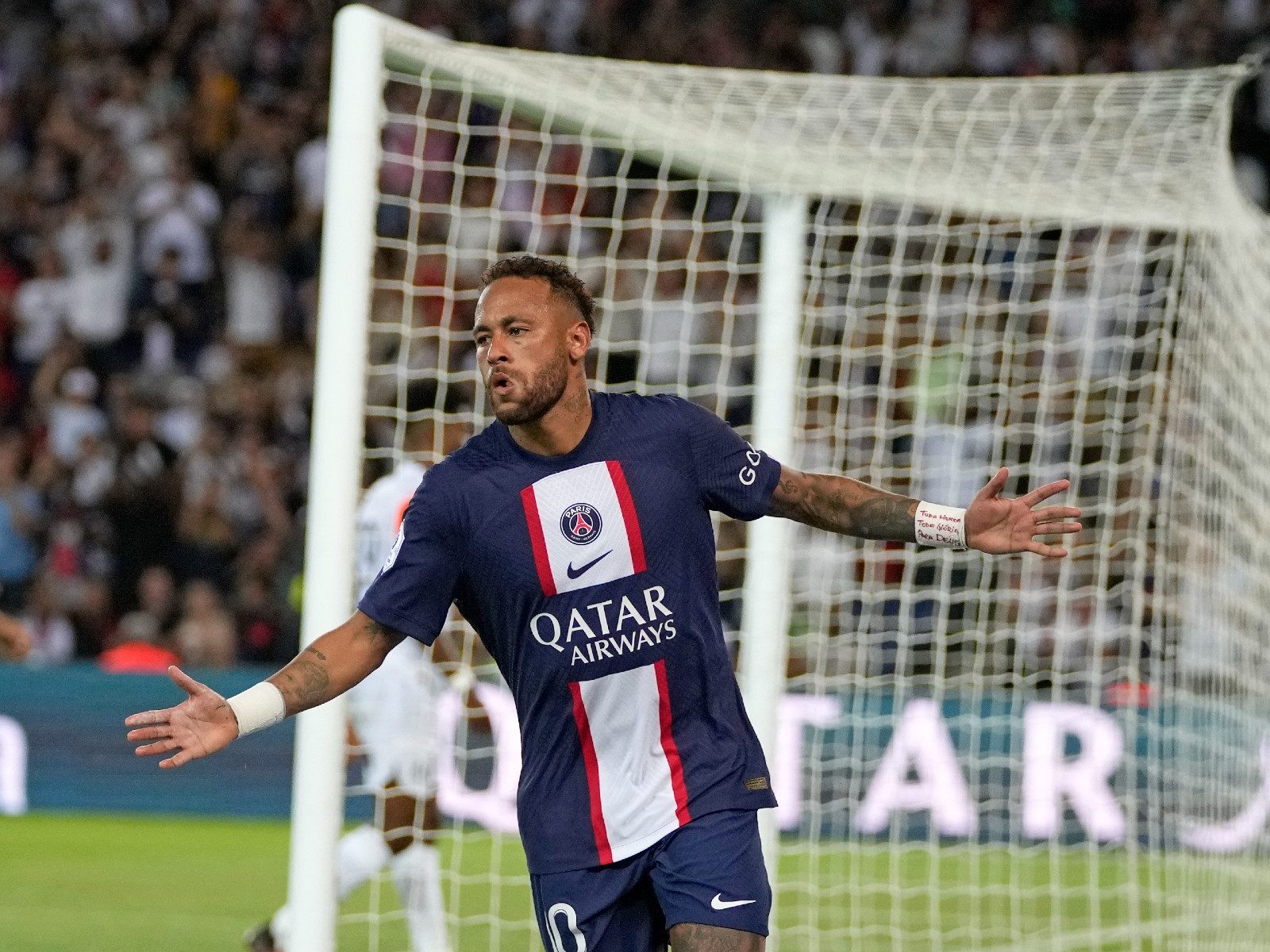 Ligue1: Neymar Double Leads PSG to Thumping Win Over Montpellier
