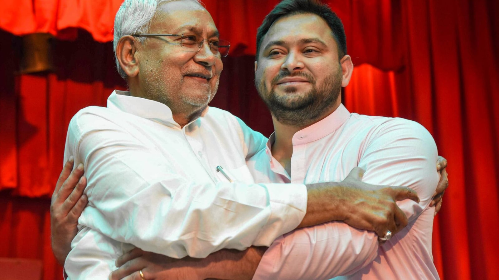 Nitish Kumar-led Bihar Govt Wins Trust Vote in Assembly; RJD, JD(U) Going to Have Never-ending Partnership, Says Tejashwi Yadav