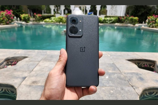  OnePlus Nord 2T: س Rs 27,999 ⿹дѺҧ?