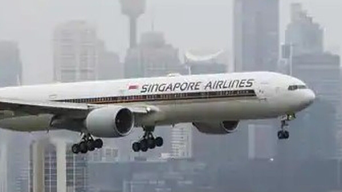 32 Passengers Missed Rescheduled Scoot Airline Flight, DGCA Seeks