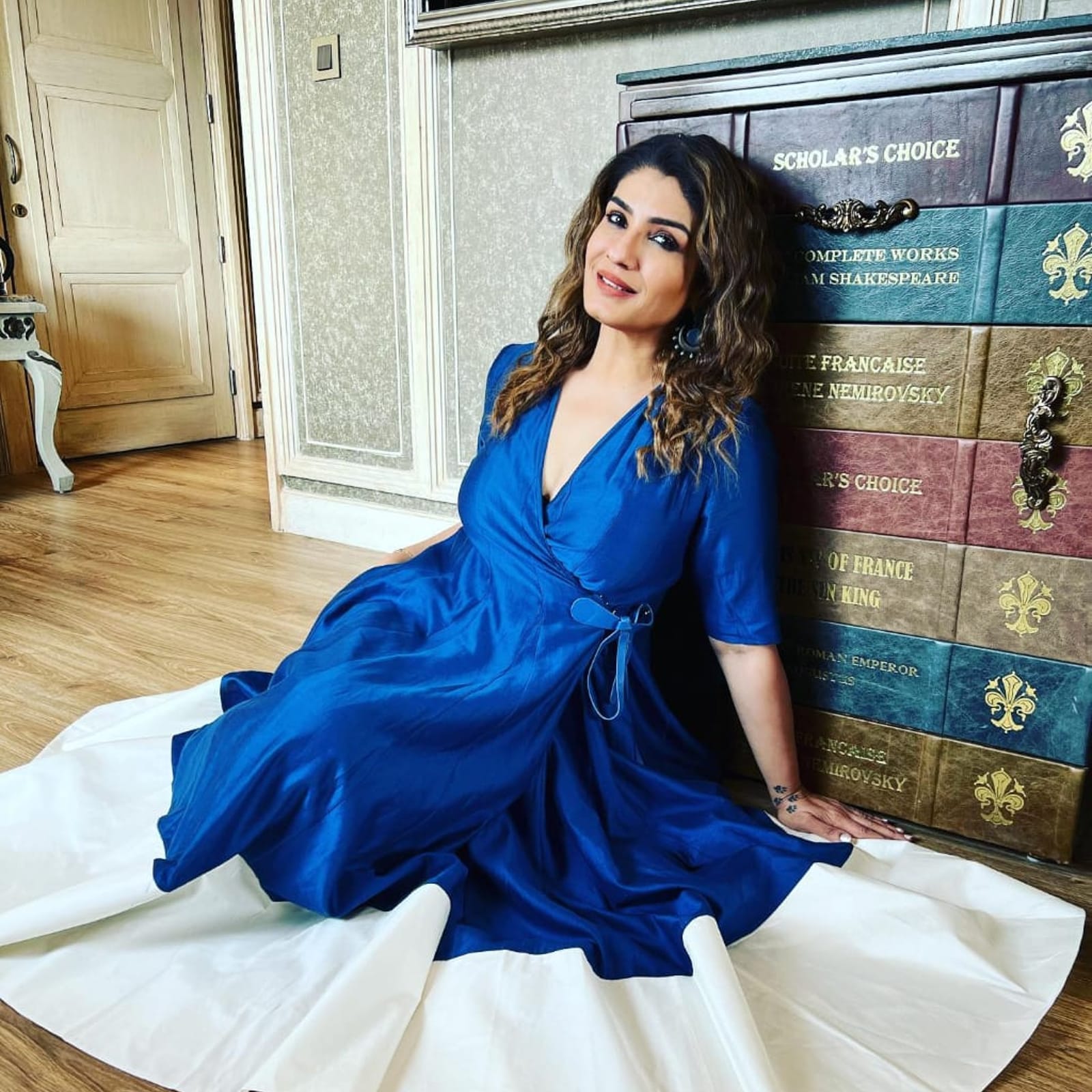 With Her Gorgeous Dress, Raveena Tandon Is Blazing Blues on Instagram. -  News18