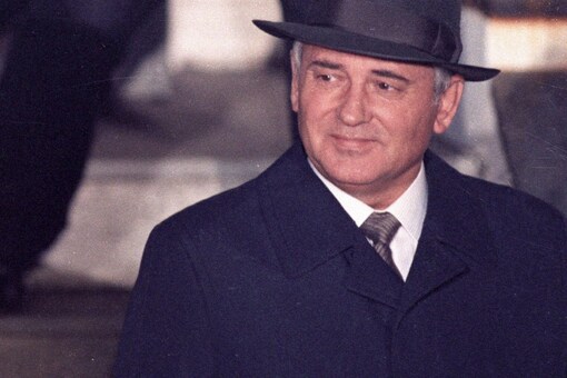 Soviet President Mikhail Gorbachev seen after attending a summit with former US president Ronald Reagan (not pictured) during a mini-summit in Reykjavik on Oct 1986 (Image: Reuters File)