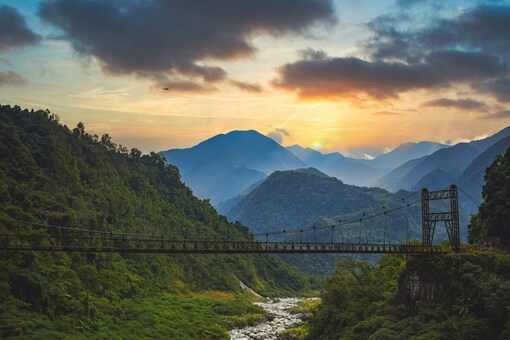 Arunachal Pradesh is also called the 'land of rising sun'. (Photo: Shutterstock)