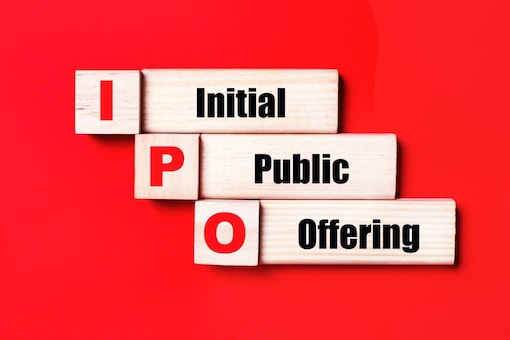 кǹèѴ IPO ͧ DreamFolks Services ѹ觹