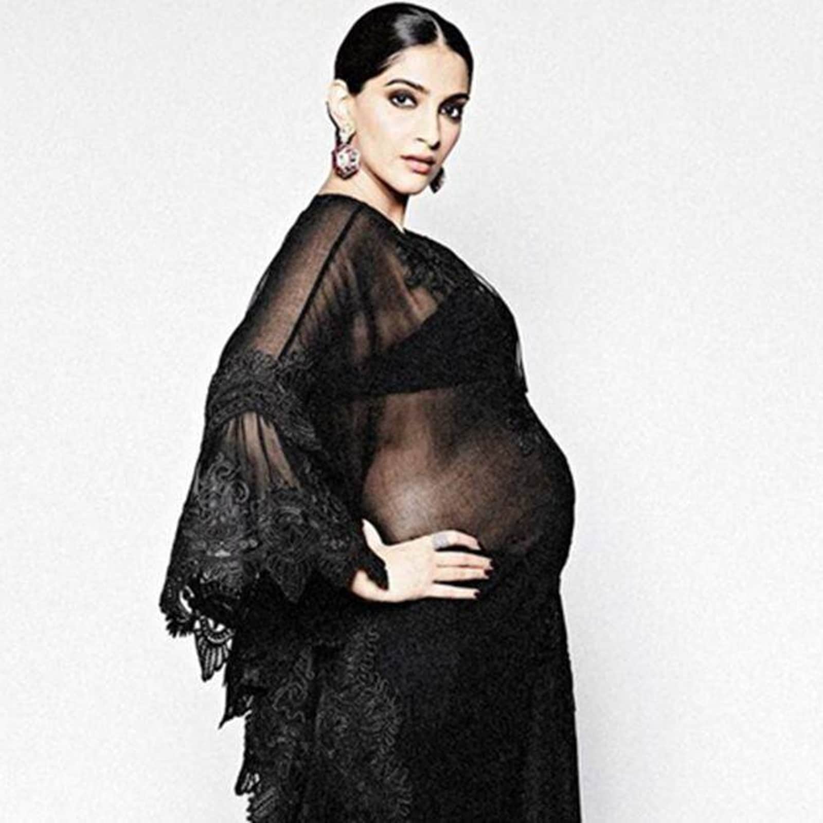 Sonam Kapoor Aces Maternity Chic Attire on Koffee With Karan in a Gorgeous  Black Dress - News18