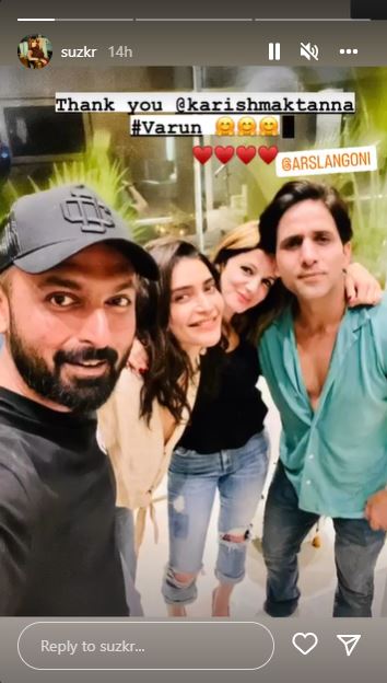 It’s a Double Date! Sussanne Khan, Arslan Goni Pose With Karishma Tanna ...