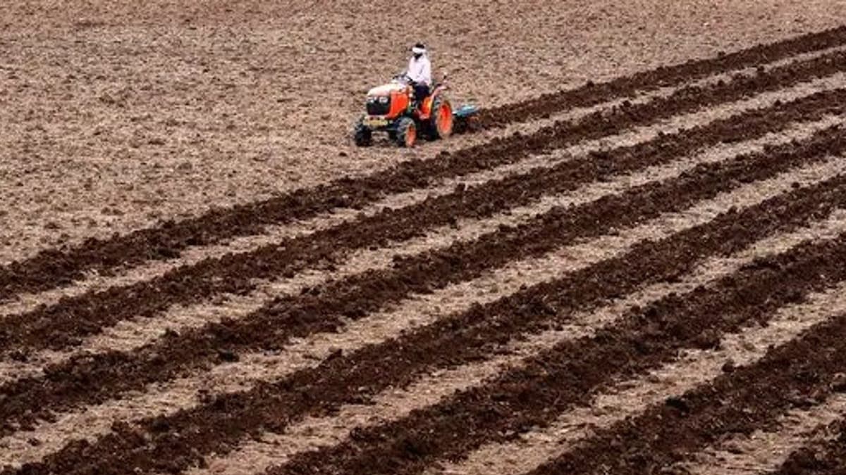 Foxconn to Build Driverless Electric Tractors at Ohio Facility