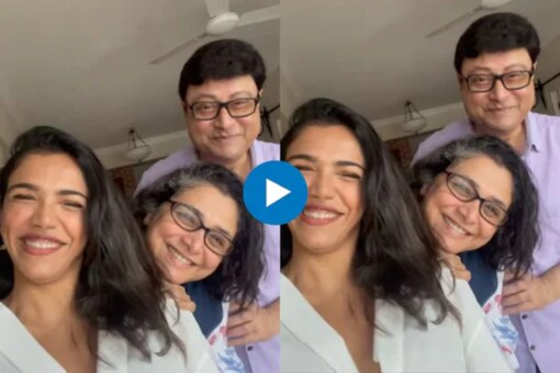 In the video posted by the Mirzapur star, she is heard crooning the evergreen Hindi song Bade Aachche Lagte Hain from Sachin Pilgaonkar’s film Balika Vadhu, which was released back in 1976.