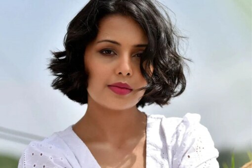 Shivani Rangole Carries Her Short Hair With Confidence, Fans Love Her New Look Shivani Rangole Carries Her Short Hair With Confidence, Fans Love Her New Look
