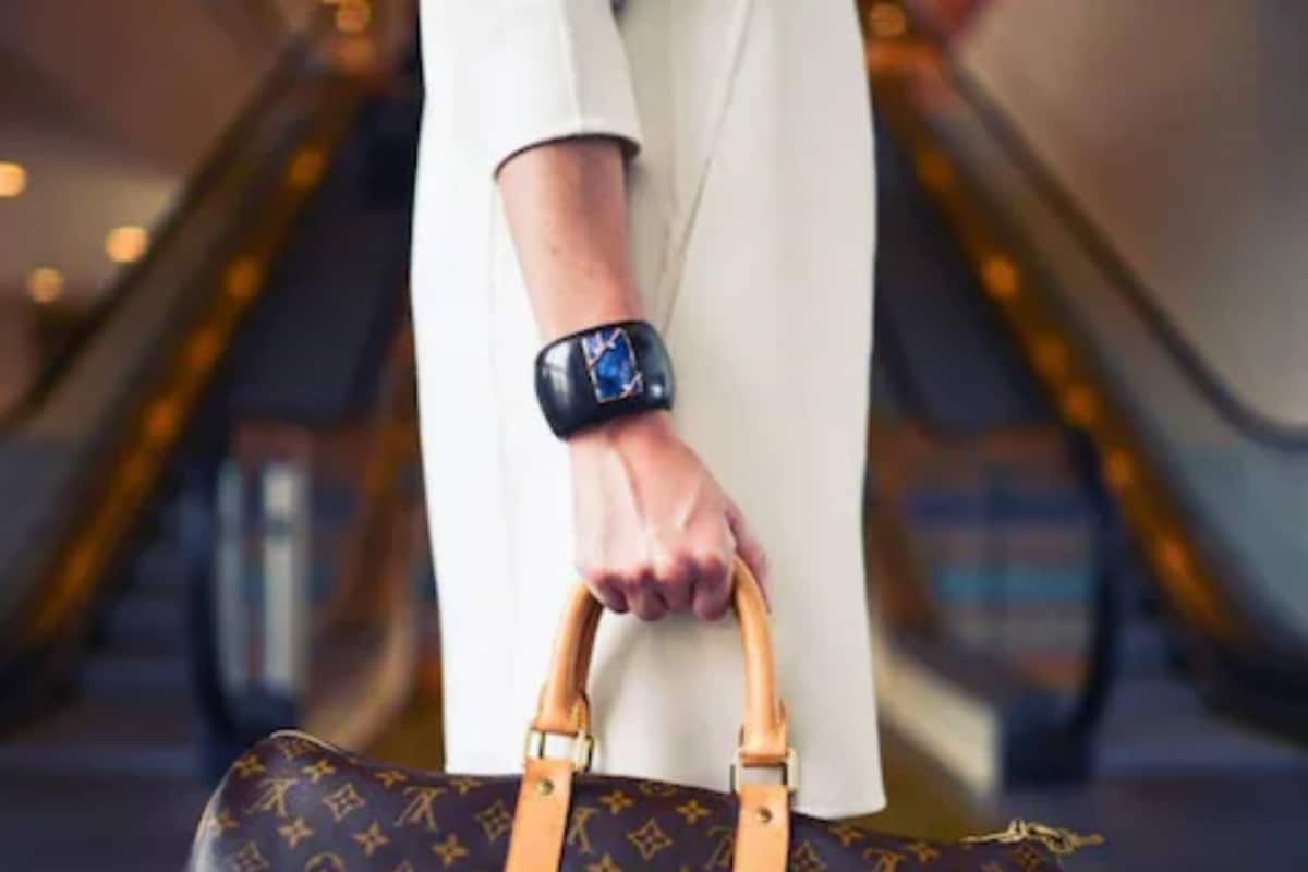 A Woman Was Accused Of Fraud After Purchasing Louis Vuitton –