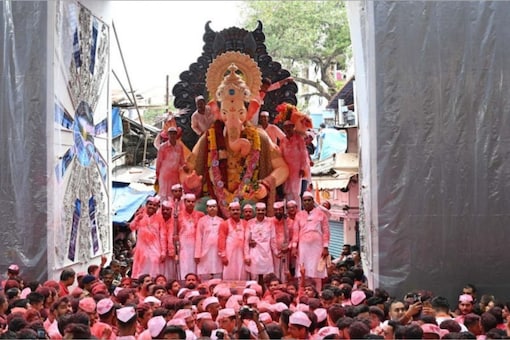 Lalbaugcha as Ram Temple, Ganesh Galli as Kashi Vishwanath: Mumbai ...