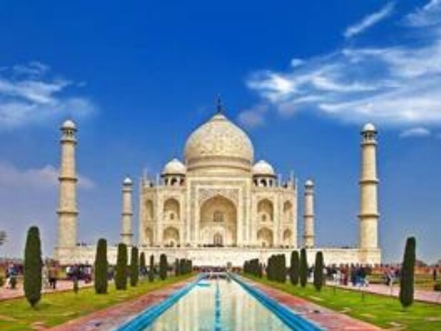 Remove all Business Activities Within 500 Metres of Taj Mahal, Says ...