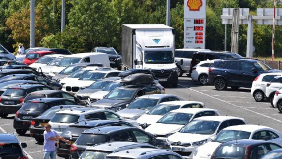 Holiday Rush Drives Demand at Europe's Busiest Fuel Station