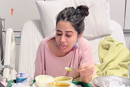 Urfi Javed Admitted to Hospital in Mumbai, Shockingly Reveals 'I Kept Ignoring My Health'